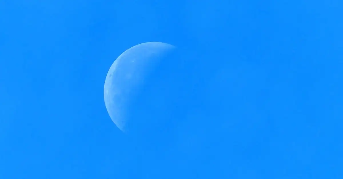 Chi è considerato il padre dell'astronomia moderna?