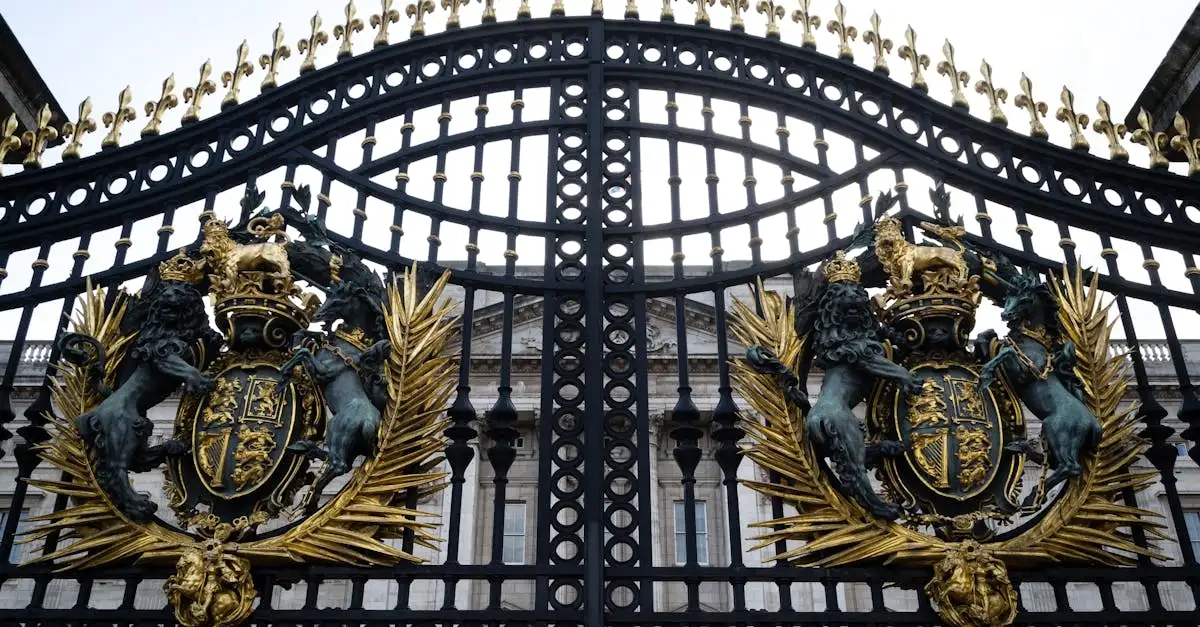 Dove si trova la corona britannica a Londra?