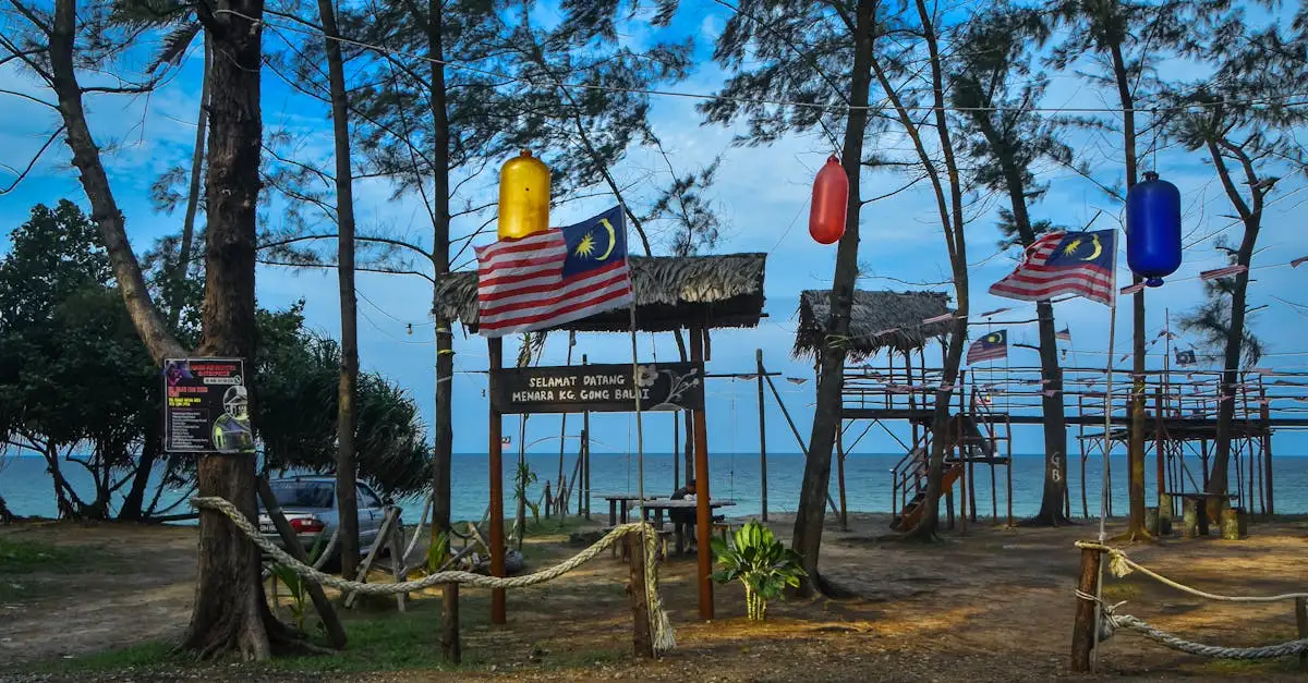 Qual è la città in Malesia con ufficio commerciale VOC?