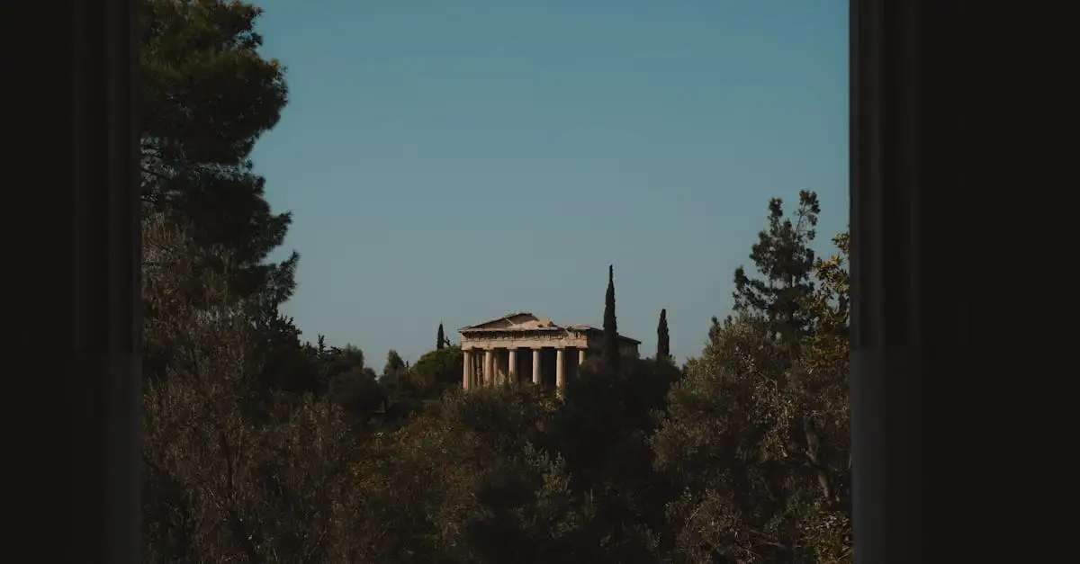 Qual è l'origine della democrazia ad Atene?