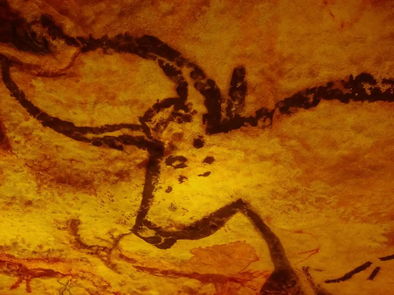 Quali sono le caratteristiche delle case preistoriche di palo?