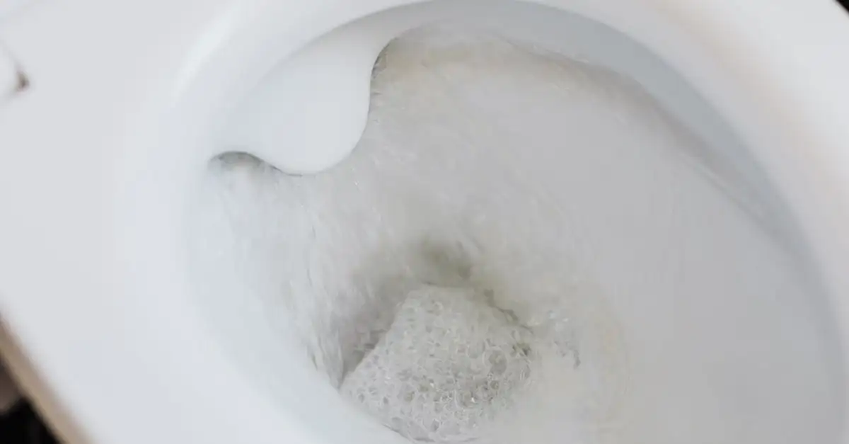 Come mantenere il bagno fresco con oli essenziali?