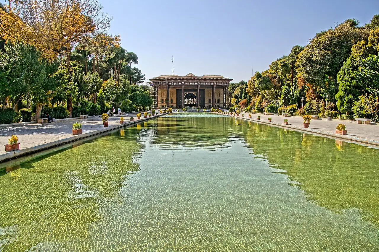 Isfahan è stata la capitale del regno safavide?