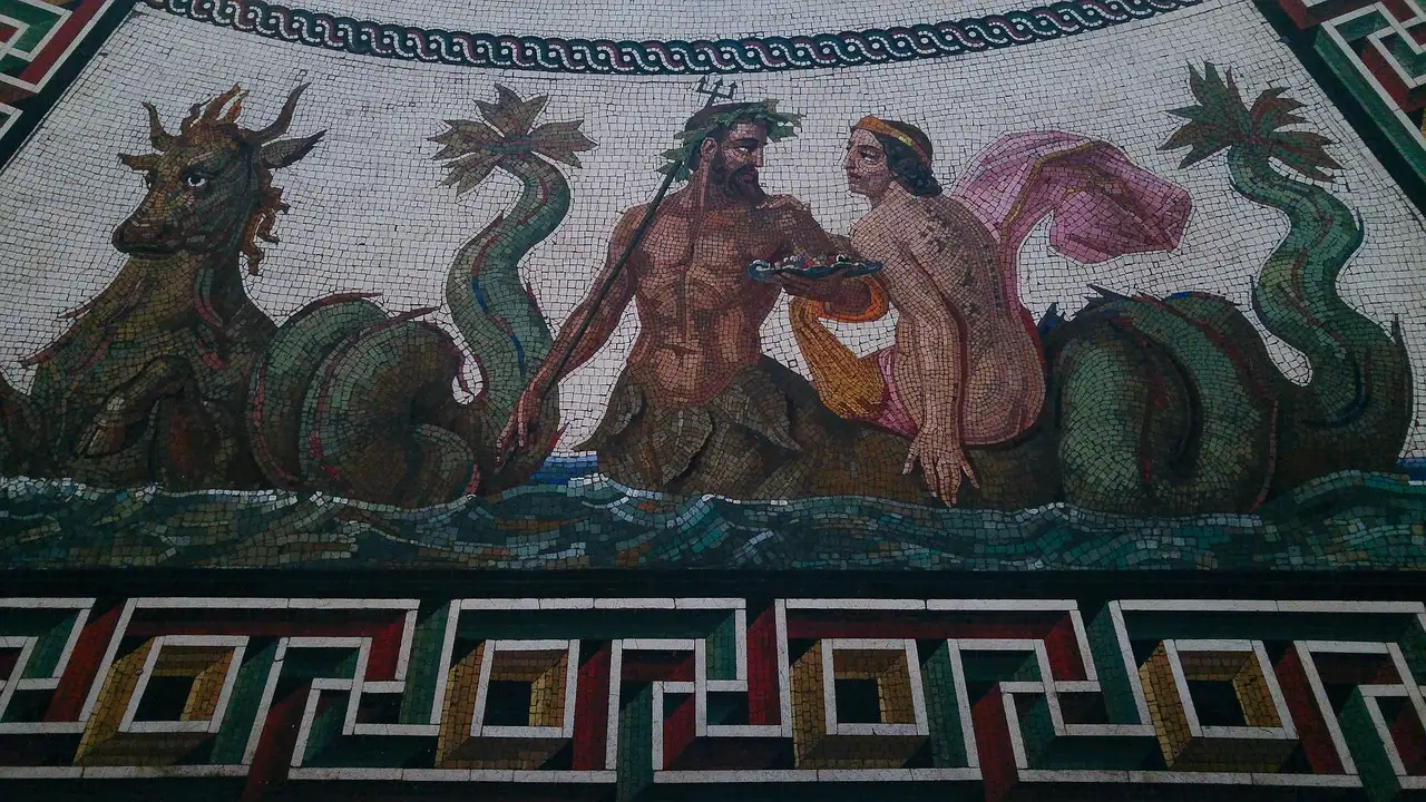 Qual è la storia del Minotauro nella mitologia greca?