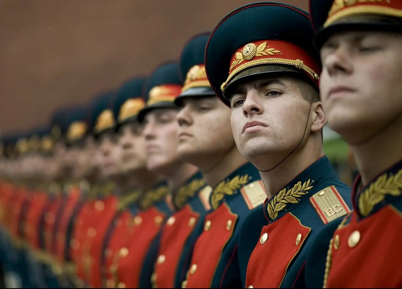 Qual era il principale apparato militare nel Secolo d'Oro?