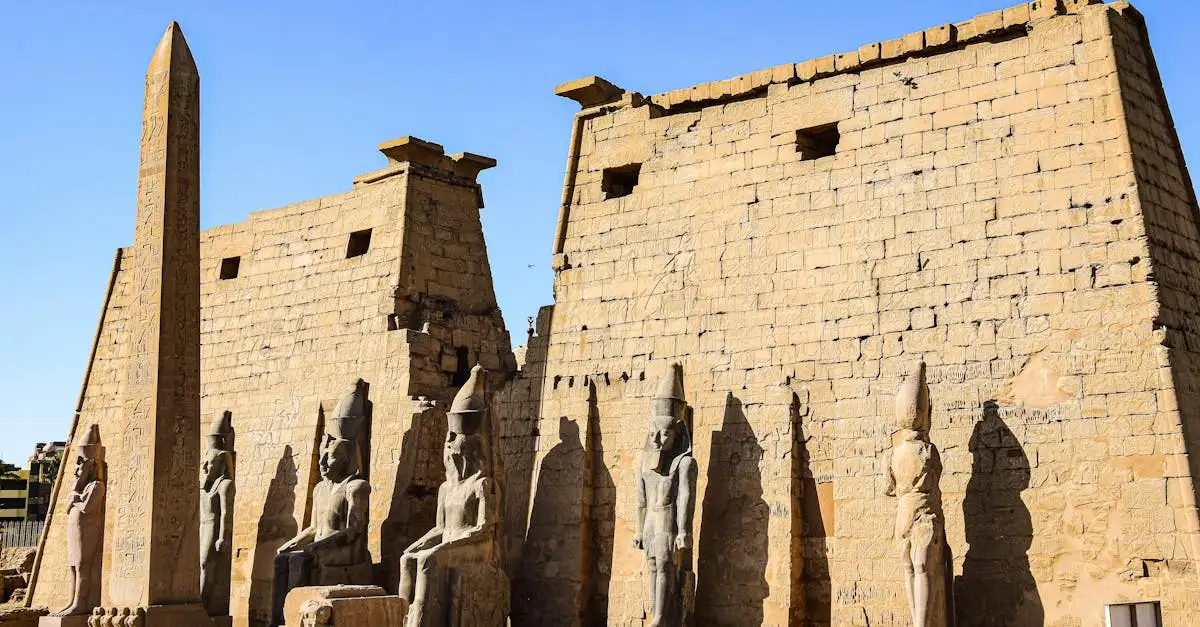 Quale significato aveva Tebe nella storia antica?