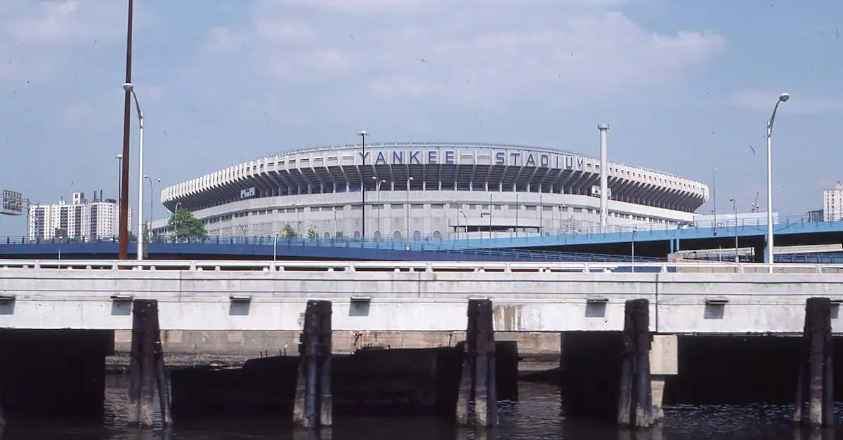 Qual è il nome dello stadio dei New York Yankees?