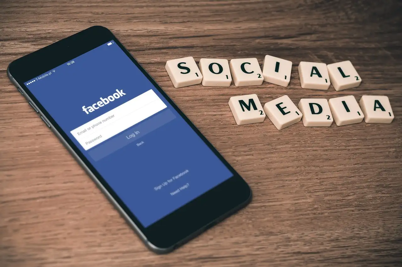 Qual è la storia del marchio Facebook negli USA?