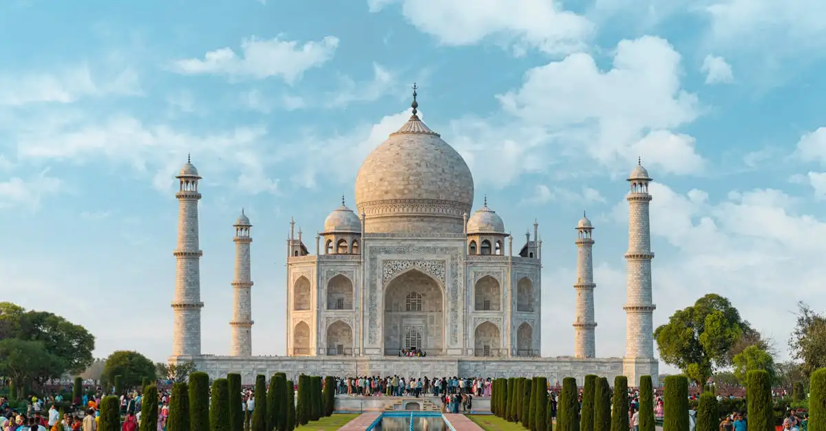 Qual è la città indiana dove si trova il Taj Mahal?