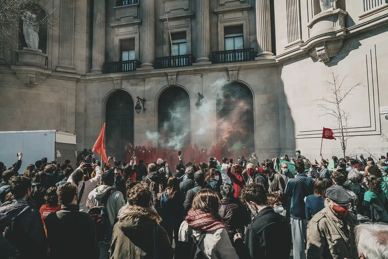 Quali furono le cause della rivolta in Ungheria?