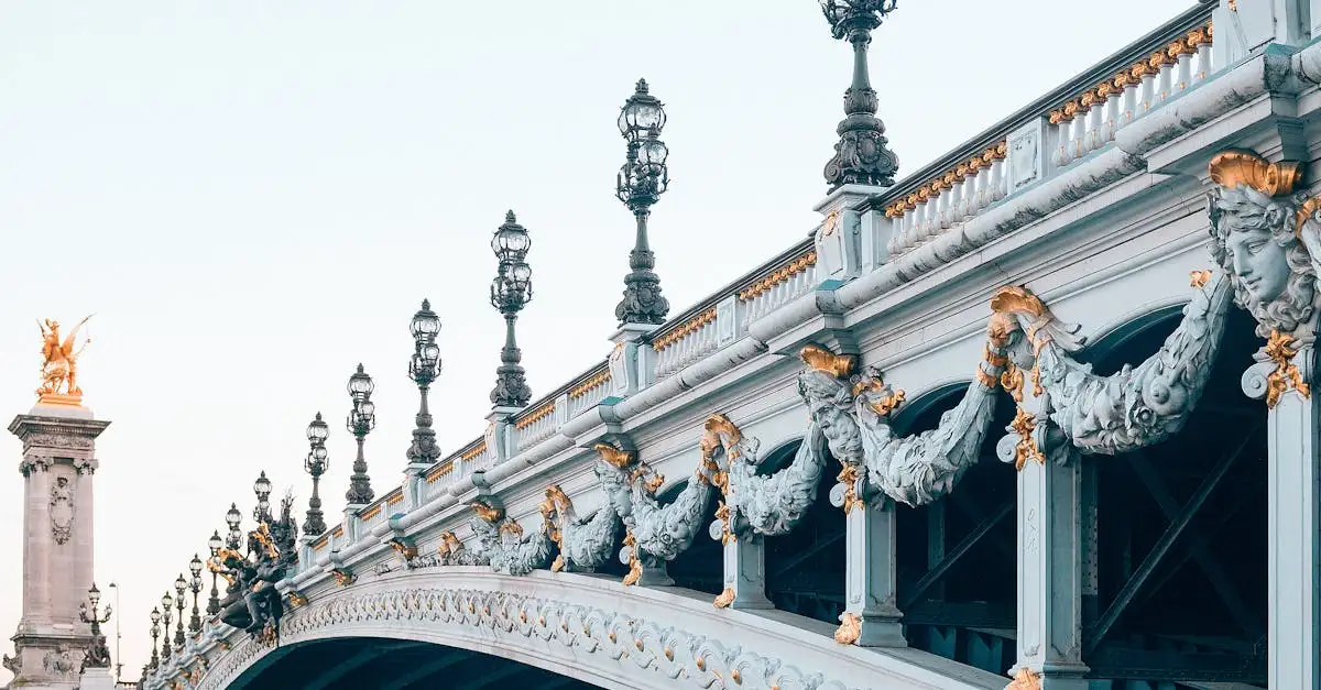 Qual è il porto-eroe del Secolo d'Oro? Scopri la città!