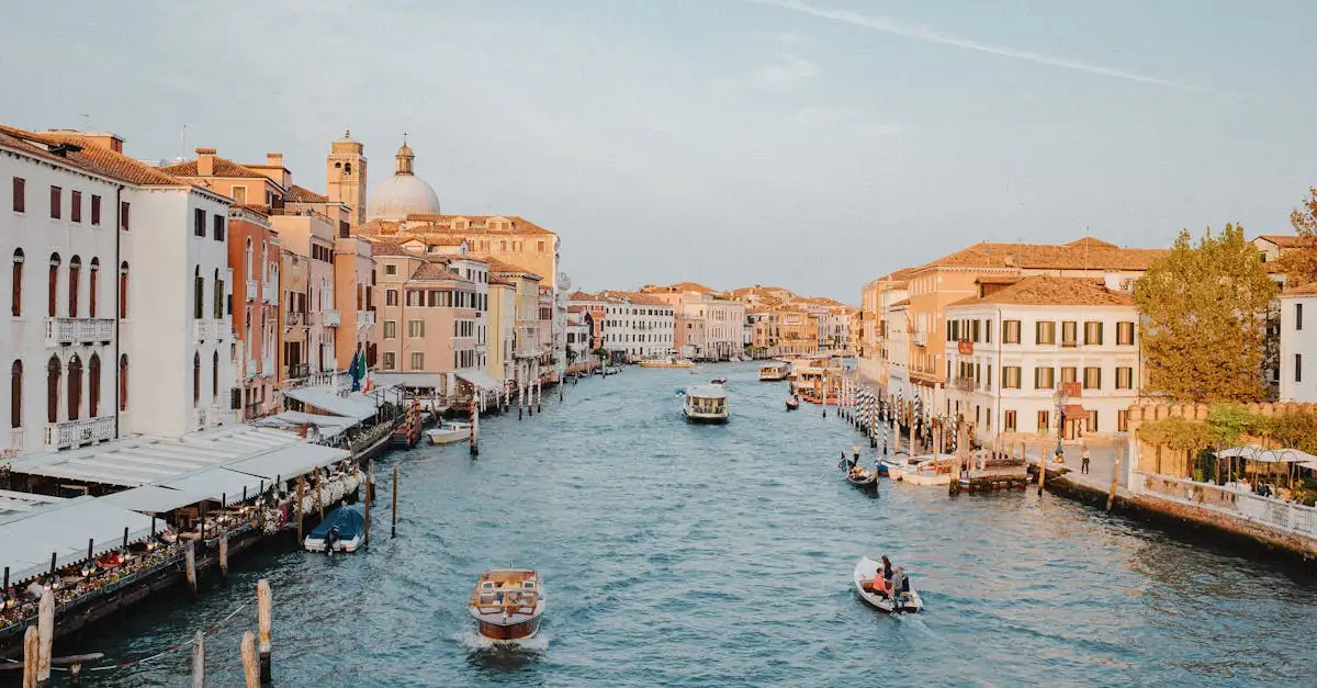 Qual è la città con la famosa Piazza San Marco?