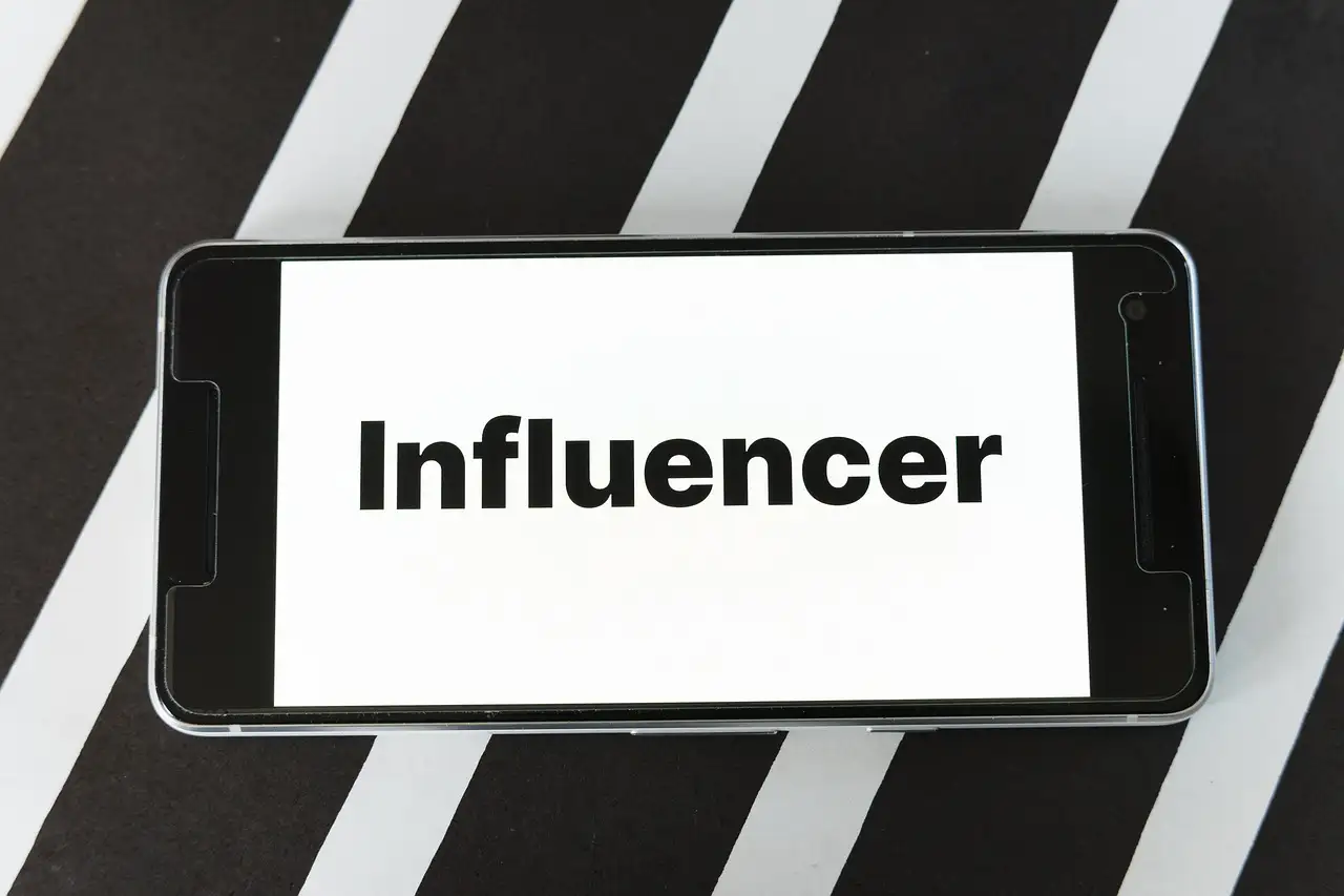 Come diventare un influencer di successo nel 2023?