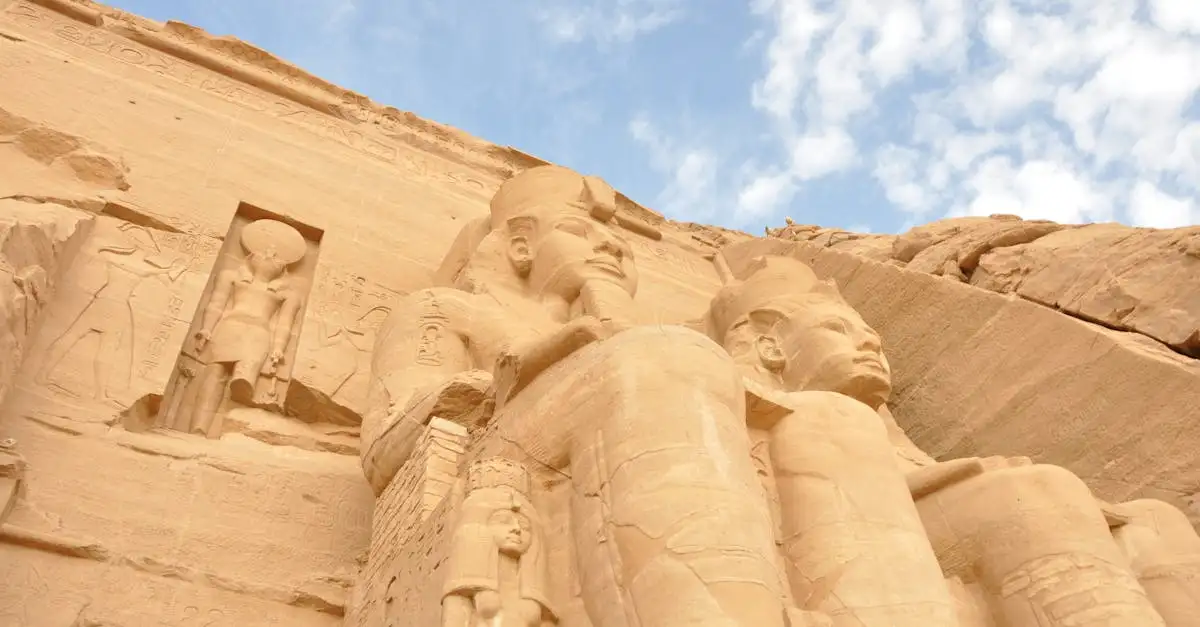 Qual è la città egiziana dei templi di Abu Simbel?