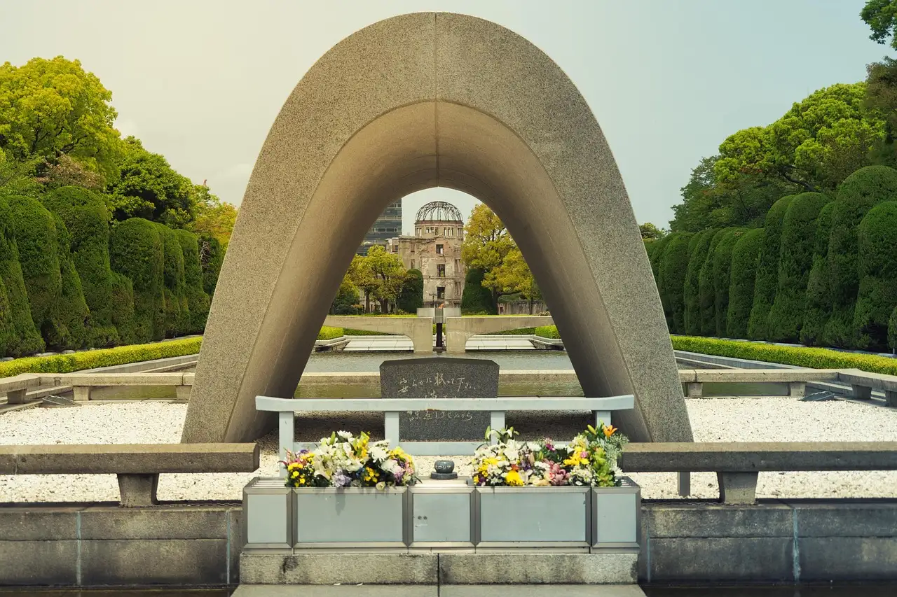 Quali furono le conseguenze dei bombardamenti su Hiroshima?