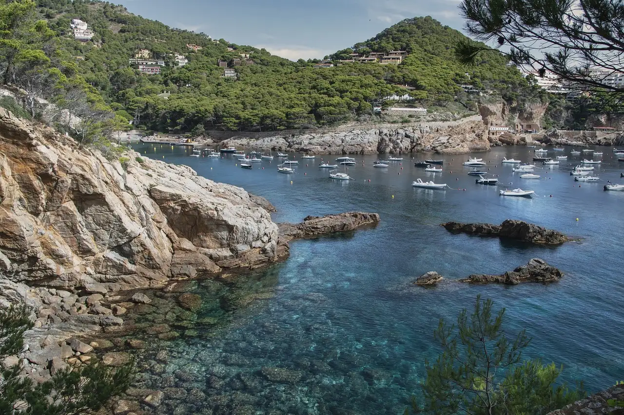 Quanto dura il volo da Amsterdam alla Costa Brava?